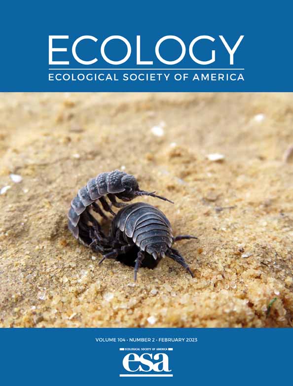 Traits of soil bacteria predict plant responses to soil moisture